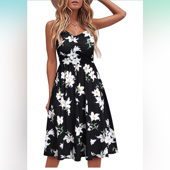 Yathon Dresses & Skirts - NWOT Yathon Sleeveless Summer A Line Spaghetti Strap Dress with Pockets